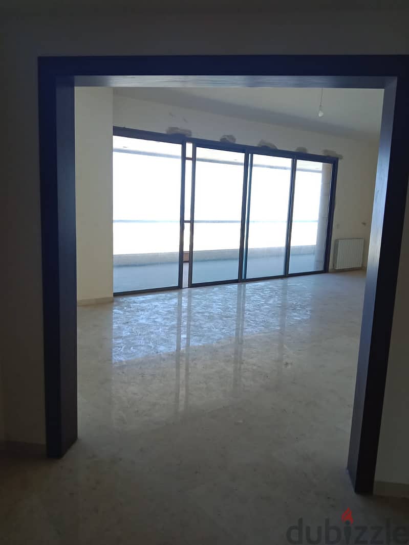 Luxurious  365 m2 apartment Having an open view for rent in Achrafieh 2