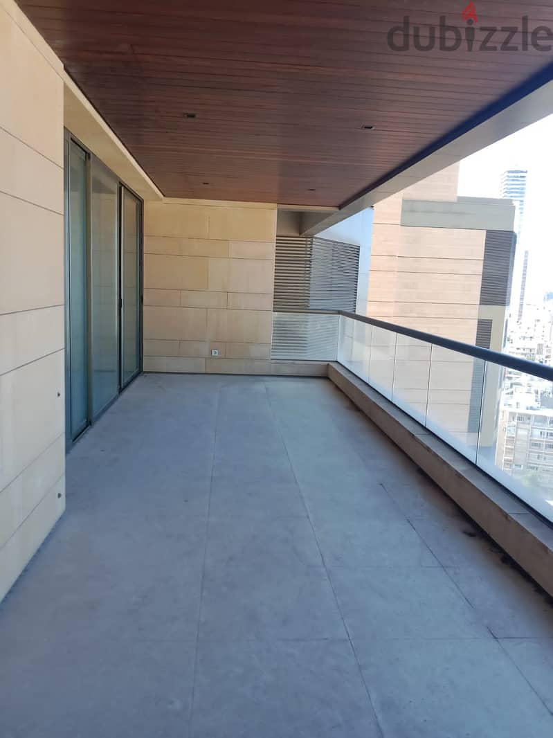 Luxurious 325 m2 apartment having an open view  for sale in Achrafieh 16