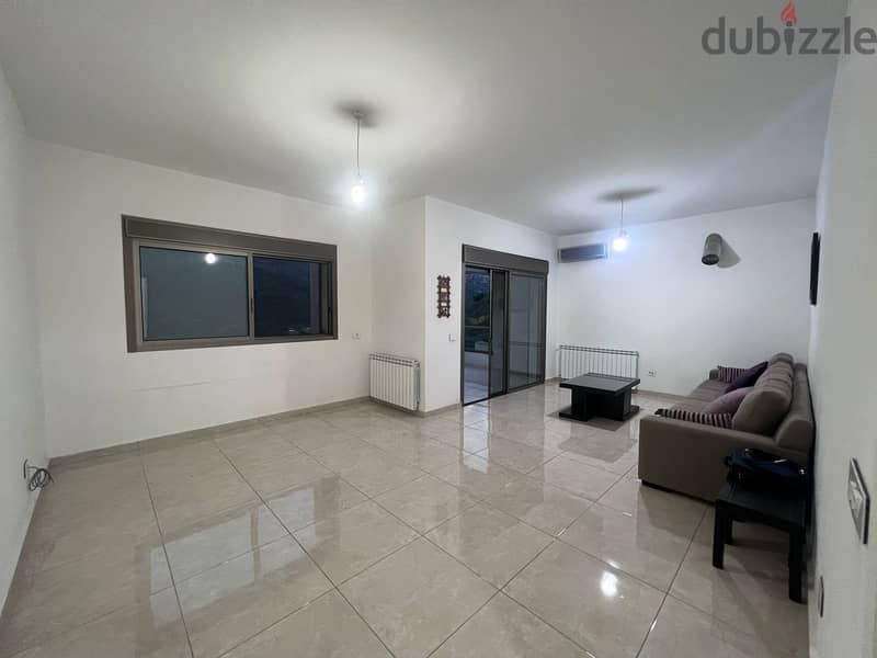 Apartment for sale in Zehrieh شقة للبيع في الزهرية 2