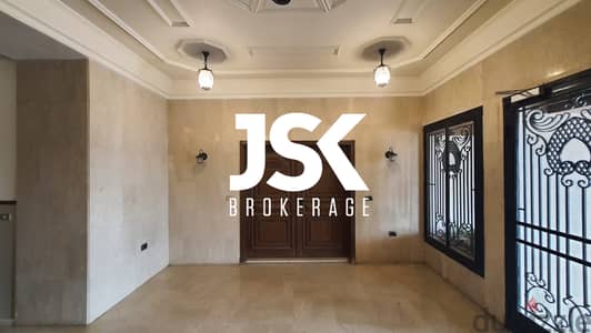 L13557-Spacious Office for Sale in Mansourieh