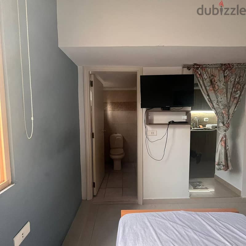 20 Sqm Fully Equipped Foyer / Studio in Jeitaoui 2