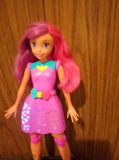 Barbie VIDEO GAME HERO melody+Light PRINCESS mechano Toy+Roller skates