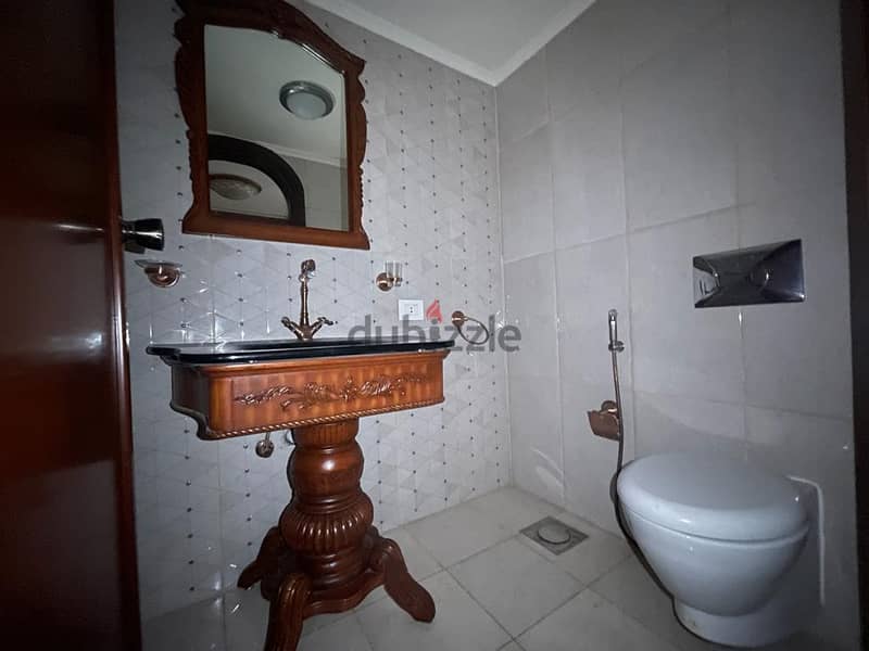 Apartment for sale in Ramlet al baydah شقة للبيع في رملة البيضاء 12