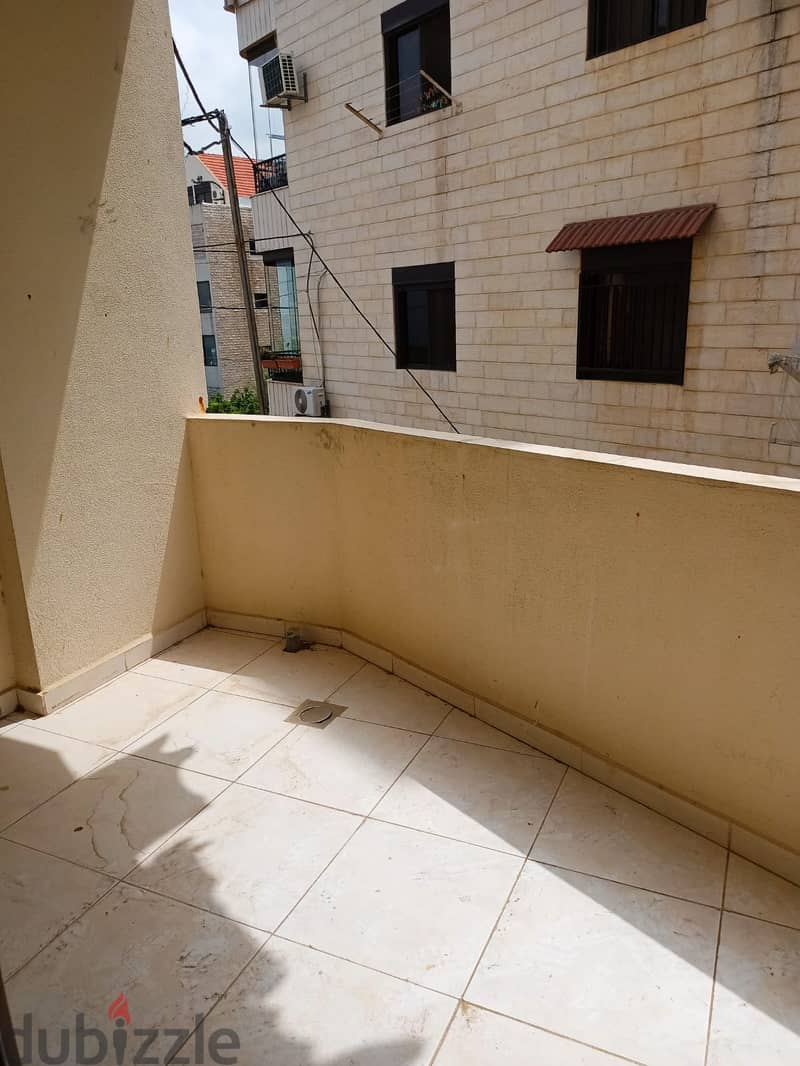 150 m2 apartment for rent in Mansourieh - شقة للإيجار في المنصورية 3