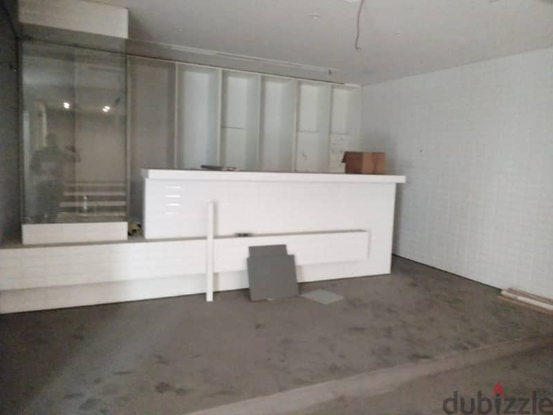 350 Sqm | Showroom For Rent In Achrafieh 3