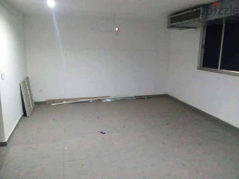 350 Sqm | Showroom For Rent In Achrafieh 6