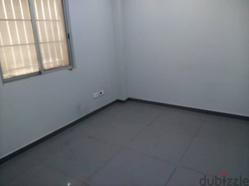 350 Sqm | Showroom For Rent In Achrafieh 8