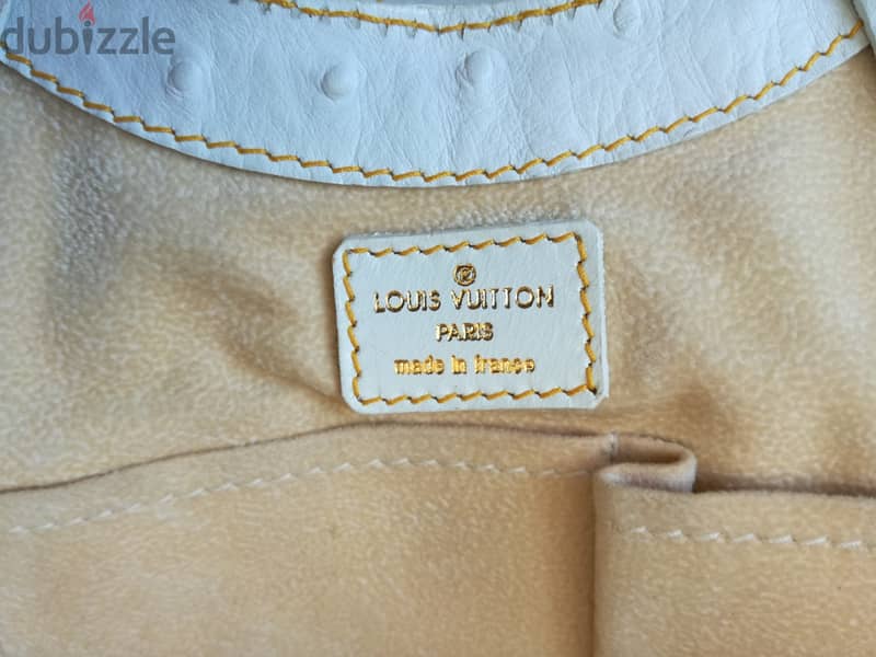 Luxury : Louis Vuitton Cream bag 3