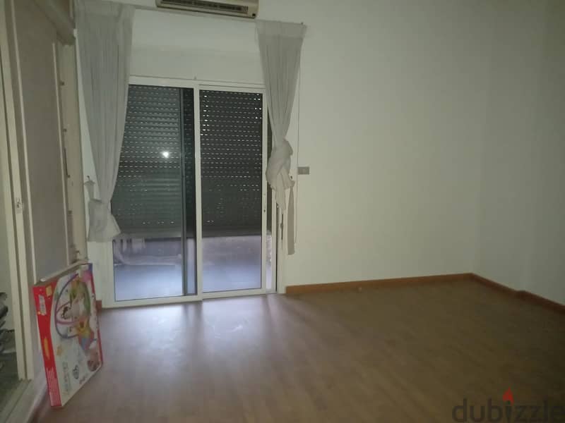 Apartment for Sale in Jdeideh Cash      شقة للبيع في المطيلب كاش 1