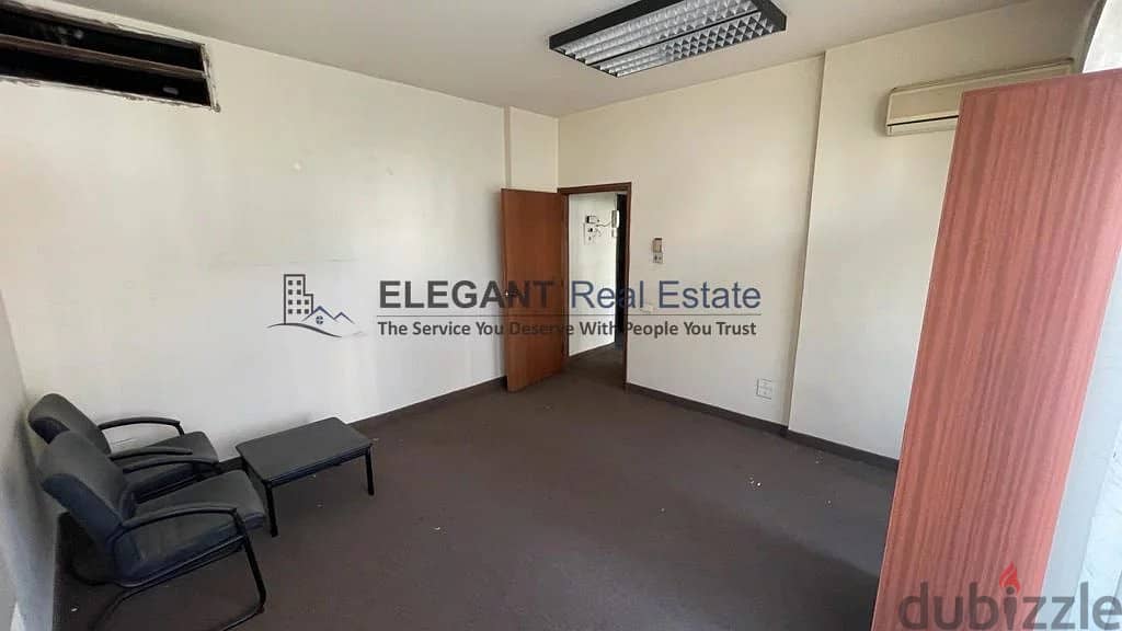 Prime Location Office | Bright | Business building 1