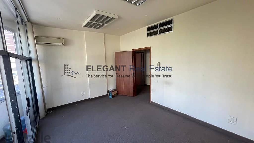 Prime Location Office | Bright | Business building 2