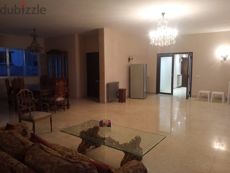 Beautiful 380 m2 apartment+Terrace +open view for rent in Syoufi 11
