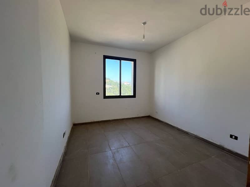 Apartment with terrace in broumana for sale with payment facilities 4