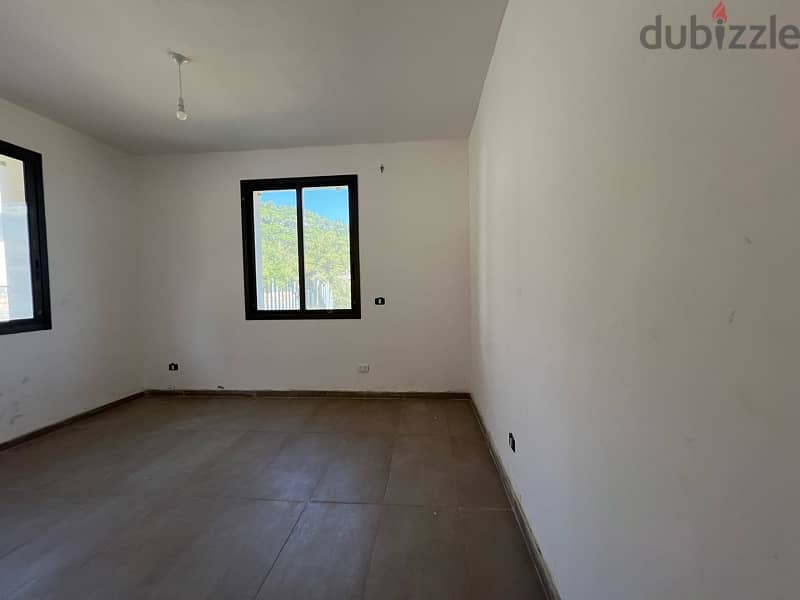 Apartment with terrace in broumana for sale with payment facilities 5