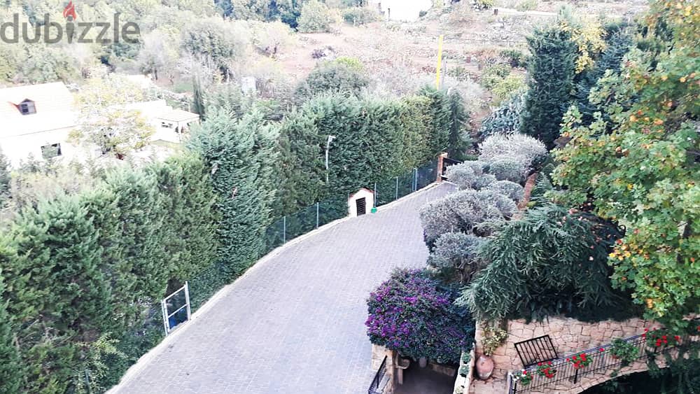 L01007-Distinguished Villa For Sale in Jouret Al Ballout Metn With Exc 0