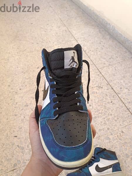Air Jordan Nikes. 2