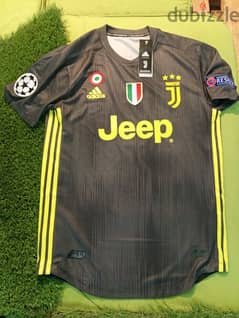 Juventus Ronaldo Retro Football Shirt Player version(New with tags)
