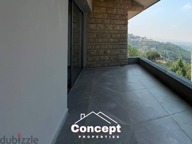 300 SQM apartment for sale in Beit Mery , 4 bedrooms , balcony , view 4