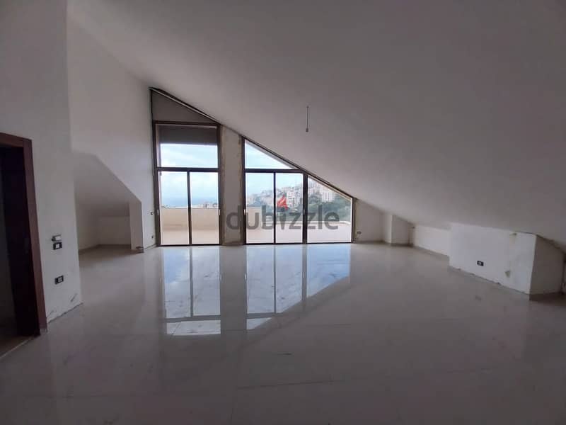 Apartment for sale in Mtayleb/ Duplex/ view/ New 8