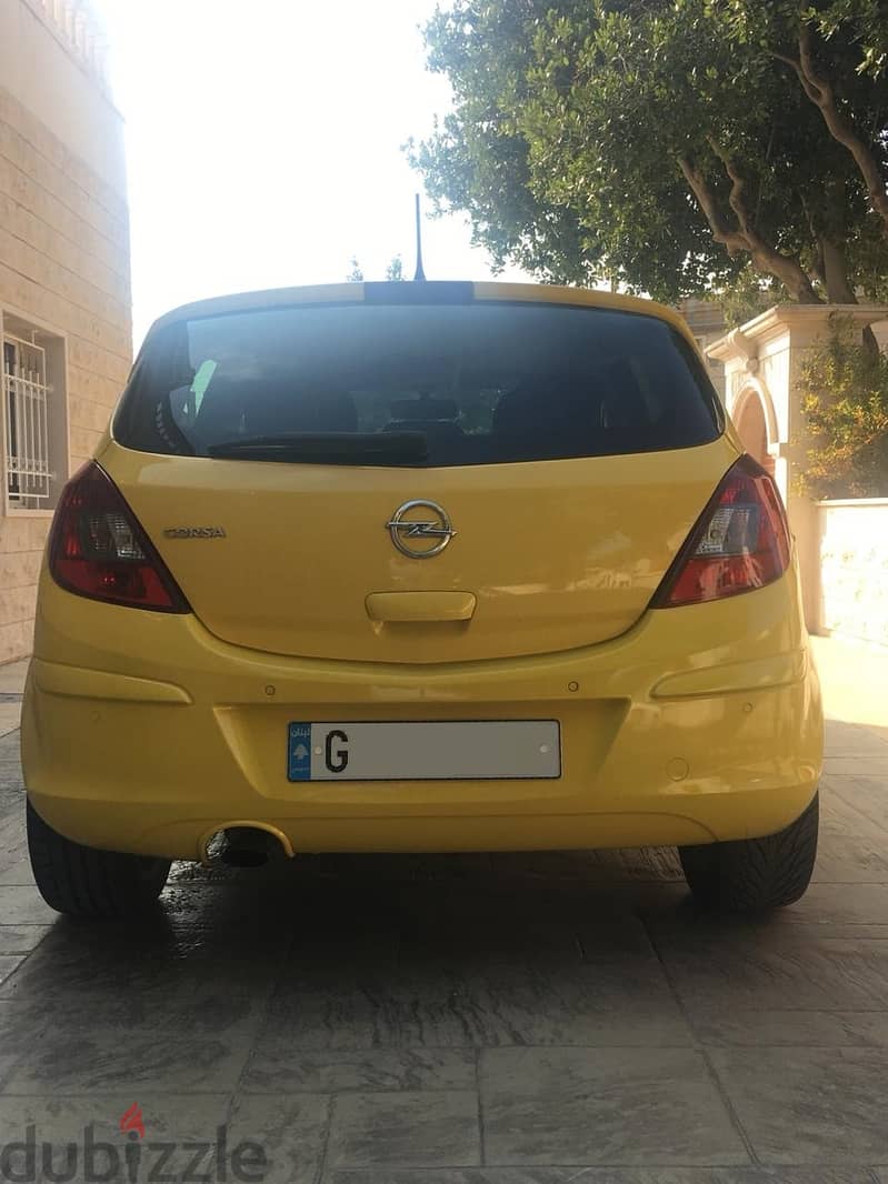 Opel Corsa D 2014 very clean Negotiable 3