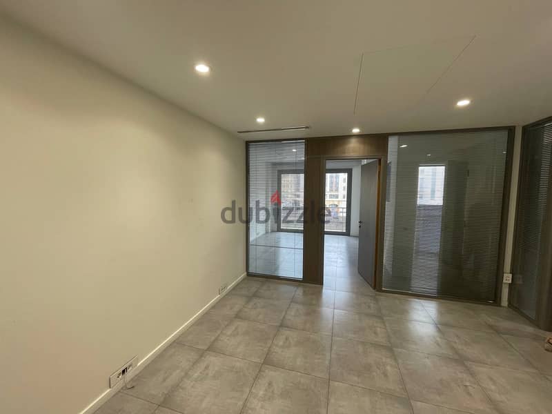 JH23-1636 Office 130m for rent in Downtown Beirut, $2,430 cash 1
