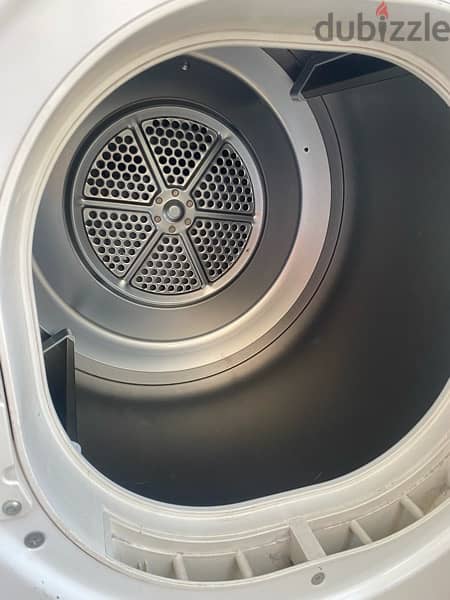 Dryer machine / نشافة 1