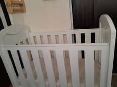 Baby bed/ crib