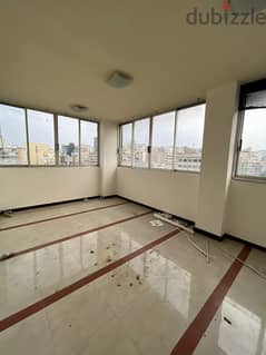 Qualified Office for rent In Mazraa مكتب مؤهل للايجار بالمزرعة 0