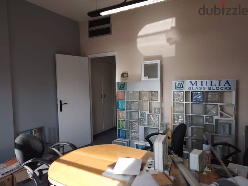 Decorated furnished 170 m2 office for rent in Ant Elias,Prime Location 6