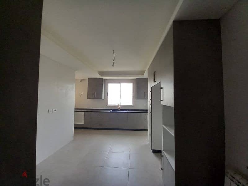 Ramlet el Bayda. Amazing apartment. 300 m 14