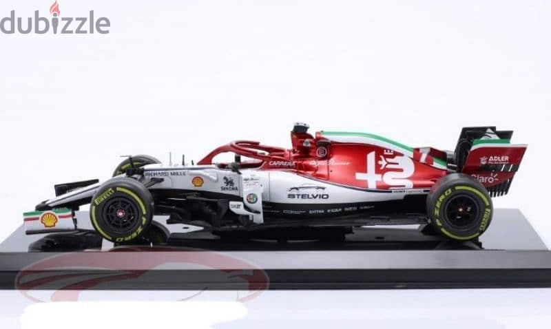 kimi Raikkonen Alfa Roméo 2019 F1 diecast car model 1:24. 2