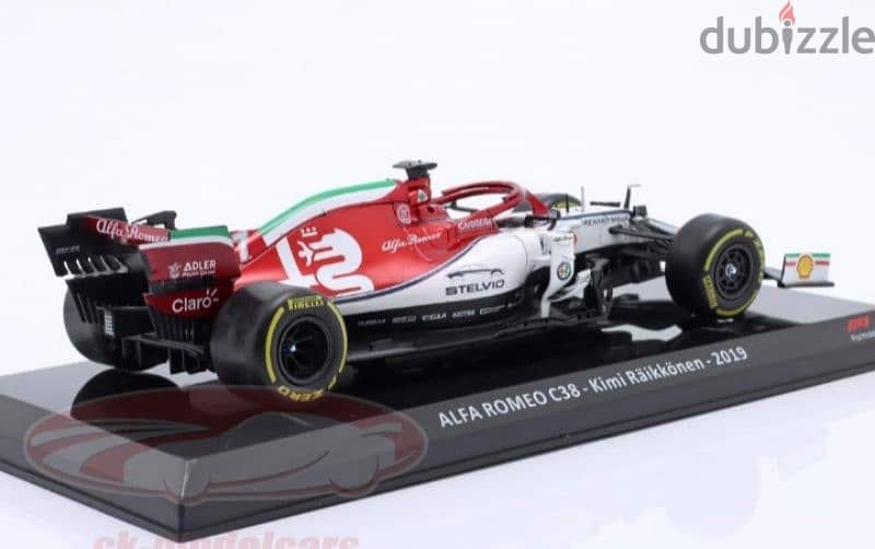 kimi Raikkonen Alfa Roméo 2019 F1 diecast car model 1:24. 3