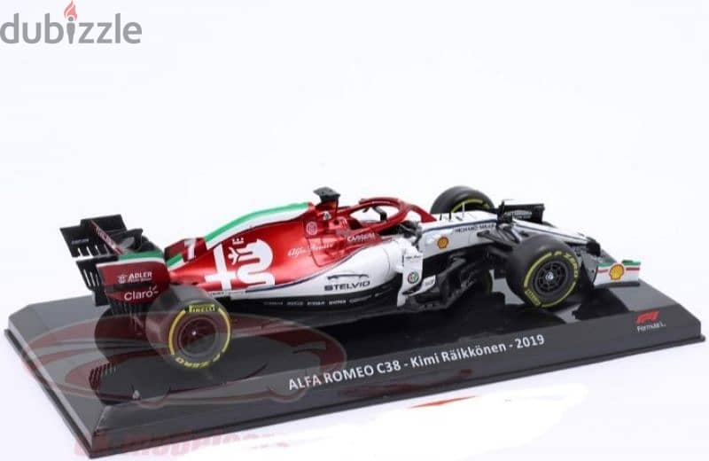 kimi Raikkonen Alfa Roméo 2019 F1 diecast car model 1:24. 4