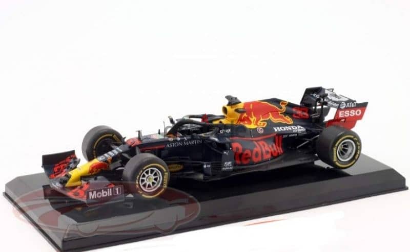 Max Verstappen Red Bull RB16 2020 F1 diecast car model 1:24. 1