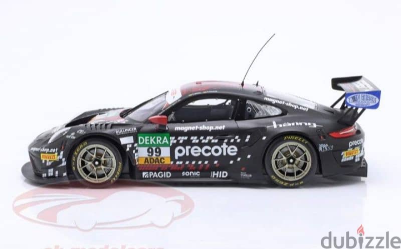 Porsche GT3 R 2021 diecast car model 1;18. 1