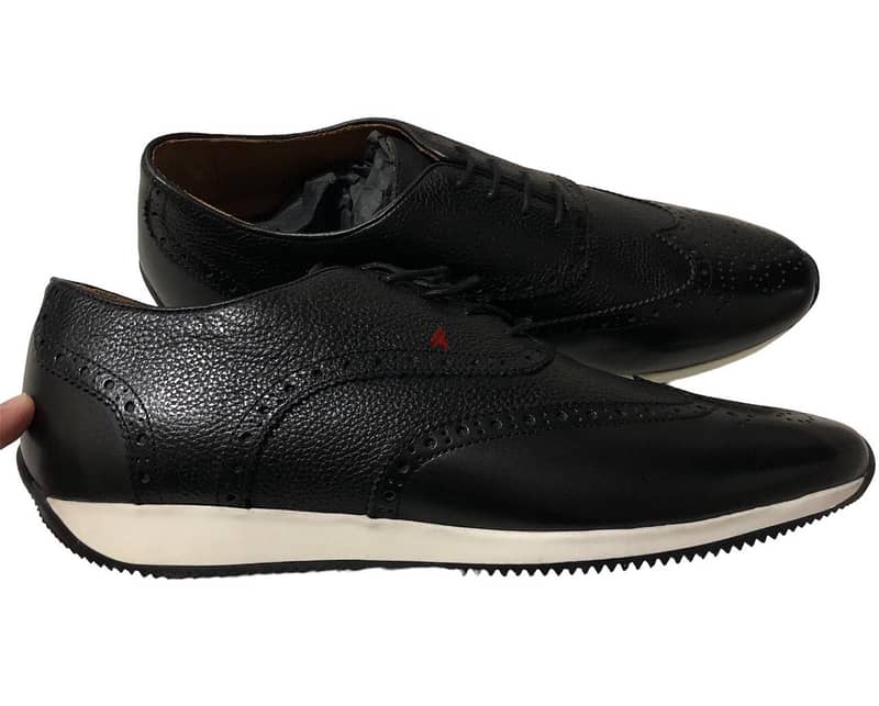 MASSIMO DUTTI - MEN'S SS BLACK LEATHER BROGUE SNEAKERS 6