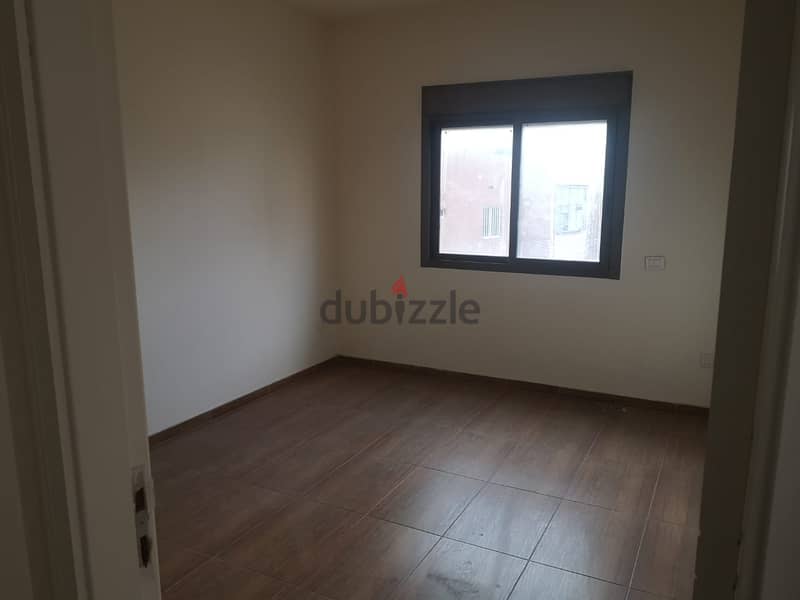 L07713-Apartment for Sale in Sin El Fil with a Nice City View 3