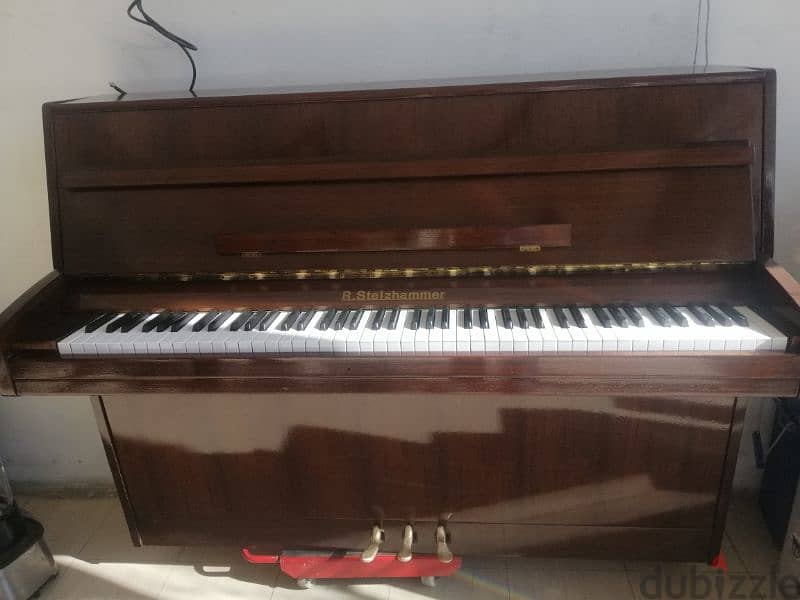 piano R. stelzhammer. germany very good condition tuning waranty 1
