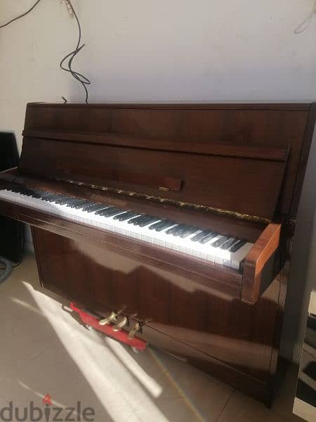 piano R. stelzhammer. germany very good condition tuning waranty 4