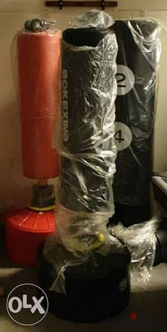 Boxing bag with stand 0