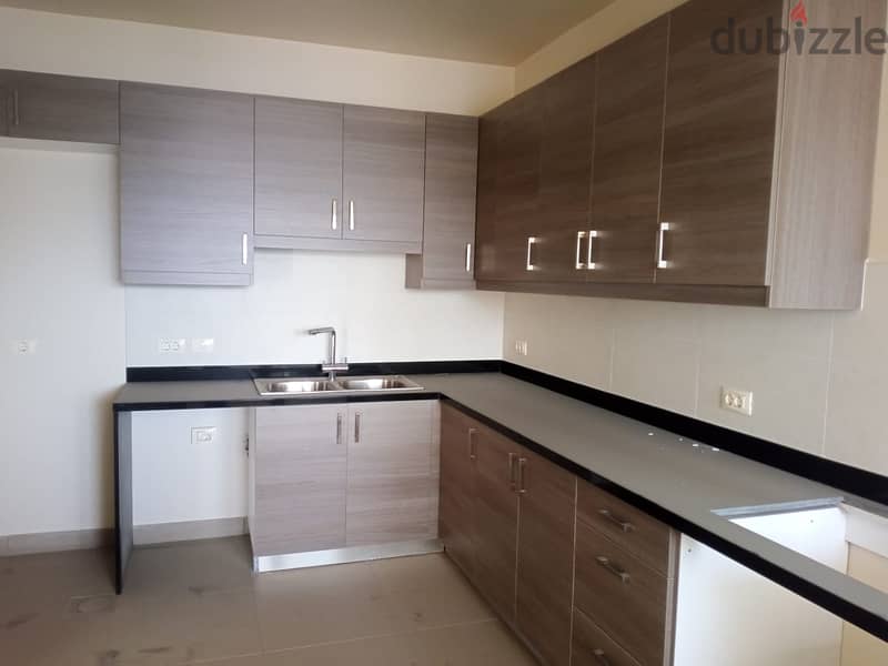 A 190 m2 apartment + open view for sale in Syoufi/Beirut 8