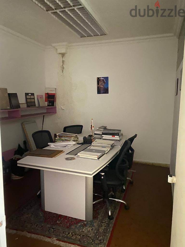 Furnished Office on highway Jal el Dib for sale مكتب مفروش على الطريق 4