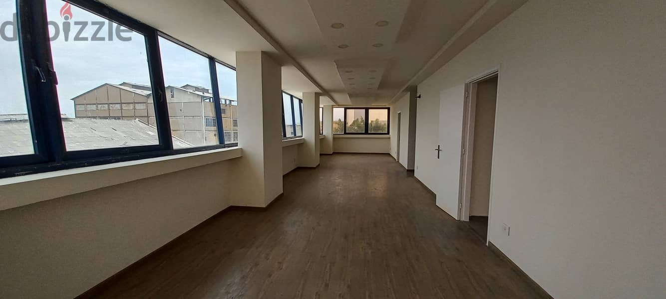 Office Facing The Sea On the highway For Rent In Zalka 4