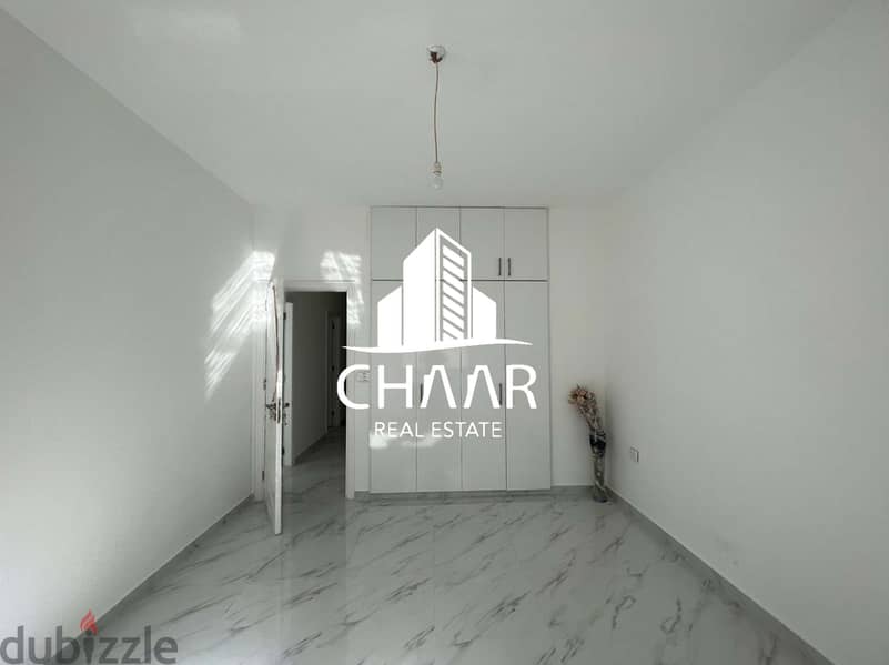 R1568 Outstanding Apartment for Sale in Tallet Khayyat 4