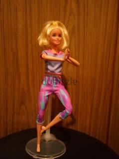 Barbie MADE TO MOVE Mattel 2020 wearing Great doll 22 flexi joints=26$