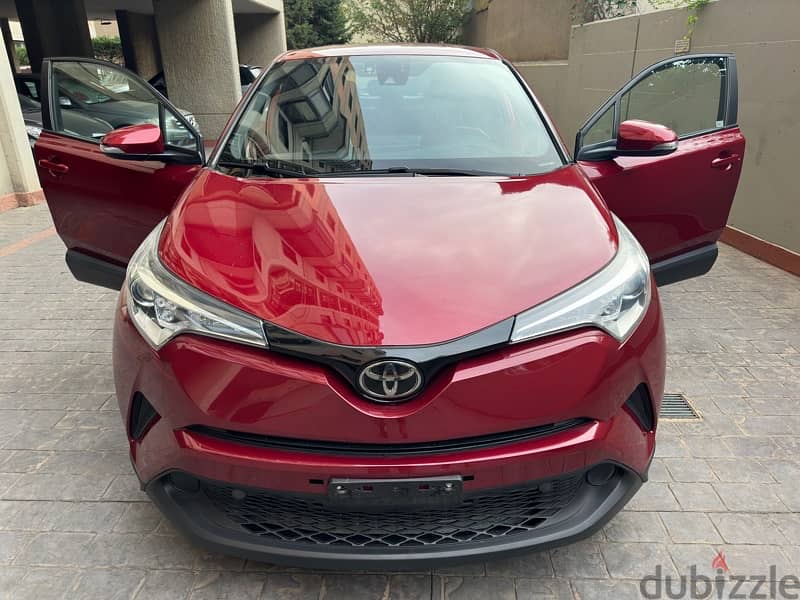 Toyota CHR XLE 2018 ajnabi 37000 mile 1