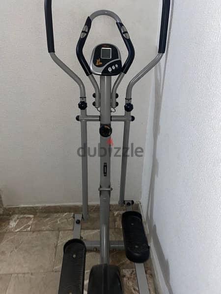 Elliptical machine best sale khoury home