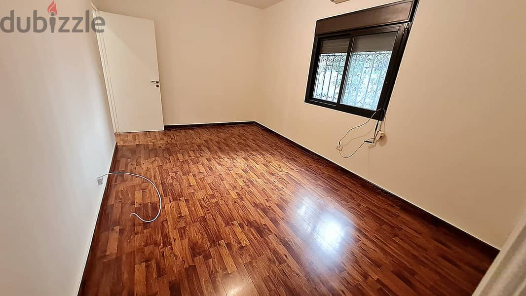 LUX, Decorated 175m2 apartment + open view for sale in Mansourieh 8