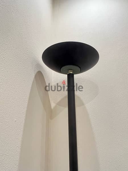 floor lamp مصباح كهربائي 1