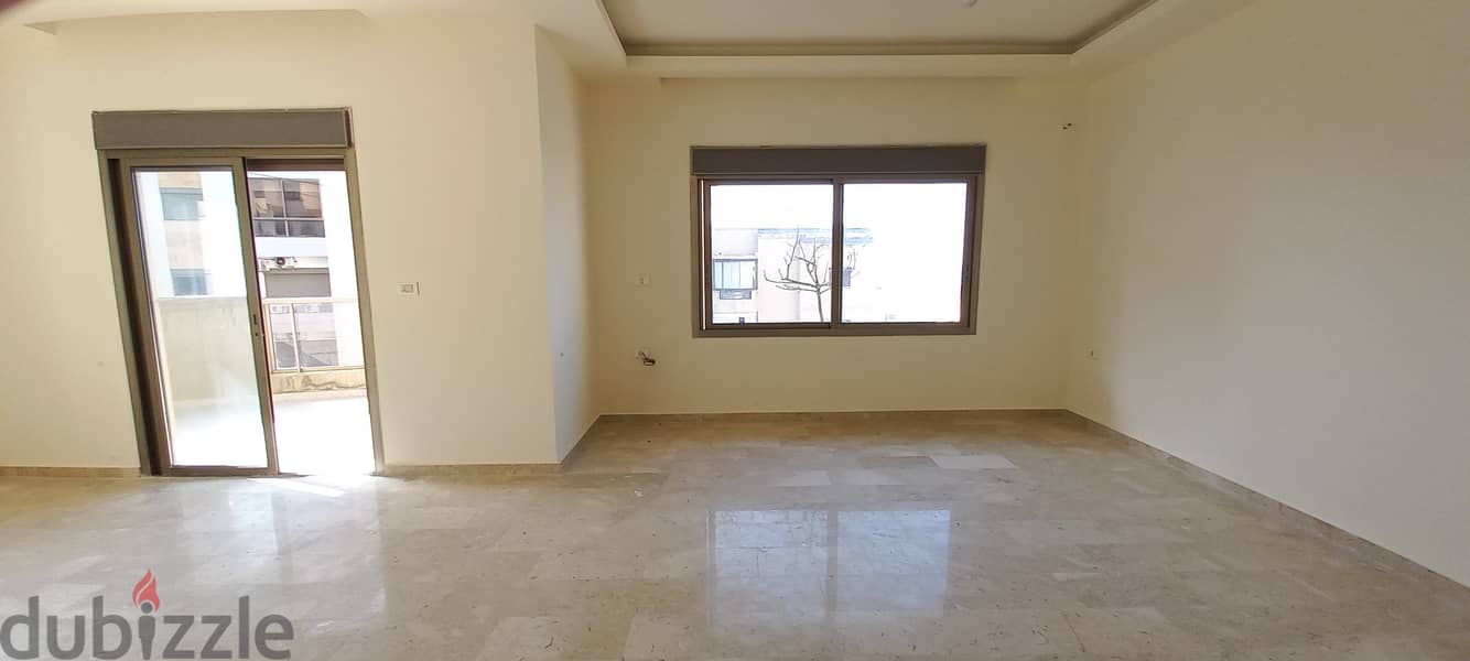 Unique New Built Apartment in Zalka for saleشقة حديثة البناء فريدة 3